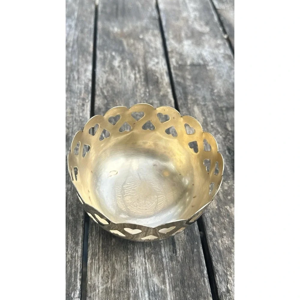 Vintage Solid Brass Heart Cut Out‎ Bowl Scalloped Edge India Polished Gold 4.75